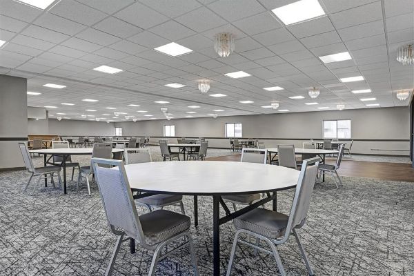 Hotel Econo Lodge Pierre (Fort Pierre)